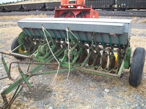 International 5100 <strong>Grain Drill Parts</strong> Become a Partner INTERNATIONAL 5100 Prices start at : 3200 USD International 5100 <strong>grain drill</strong> with press wheels and a culti planter attachment. . Aftermarket grain drill parts